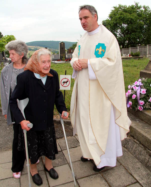 sestra P. Josefa Zlámala a P. Pavel Kaška