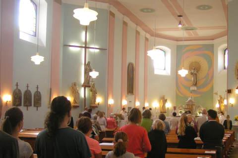 bohoslužba v kostele sv. Josefa