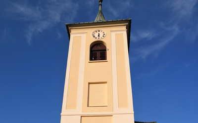 věž kostela