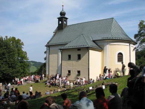 kostel P. Marie Sněžné na Provodově